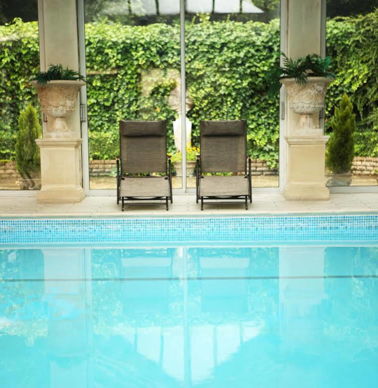 Lydiard Park Hotel & Conference Centre Суиндън Екстериор снимка